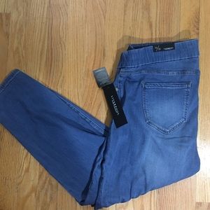 NWT Liverpool Sienna Jean- 16